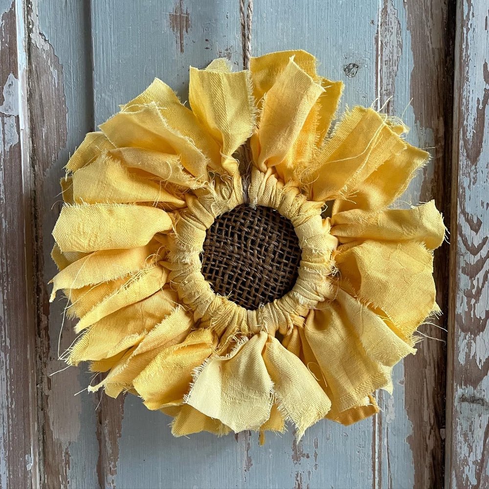 Canning Ring Sunflower Craft Tuesday, August 8, 2023, 600 PM